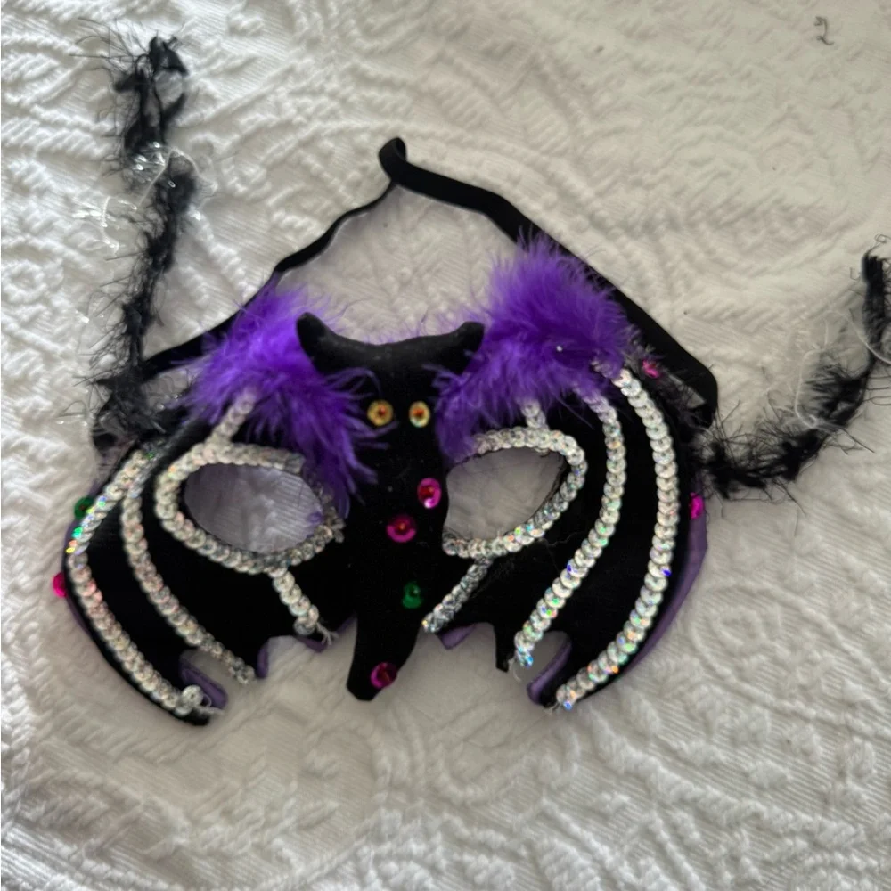 Four new eye masks adult Halloween costume